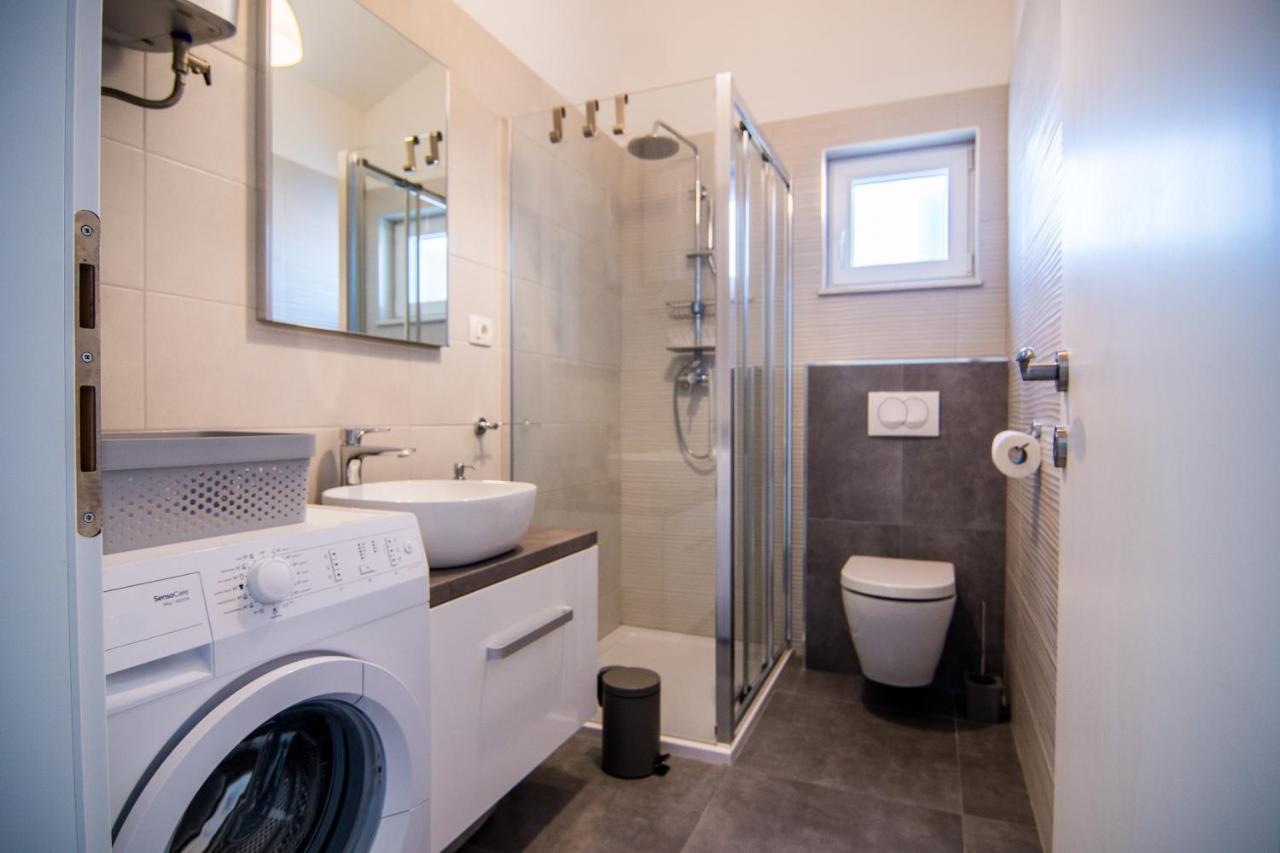 Apartments Up&Up Rogoznica  Luaran gambar