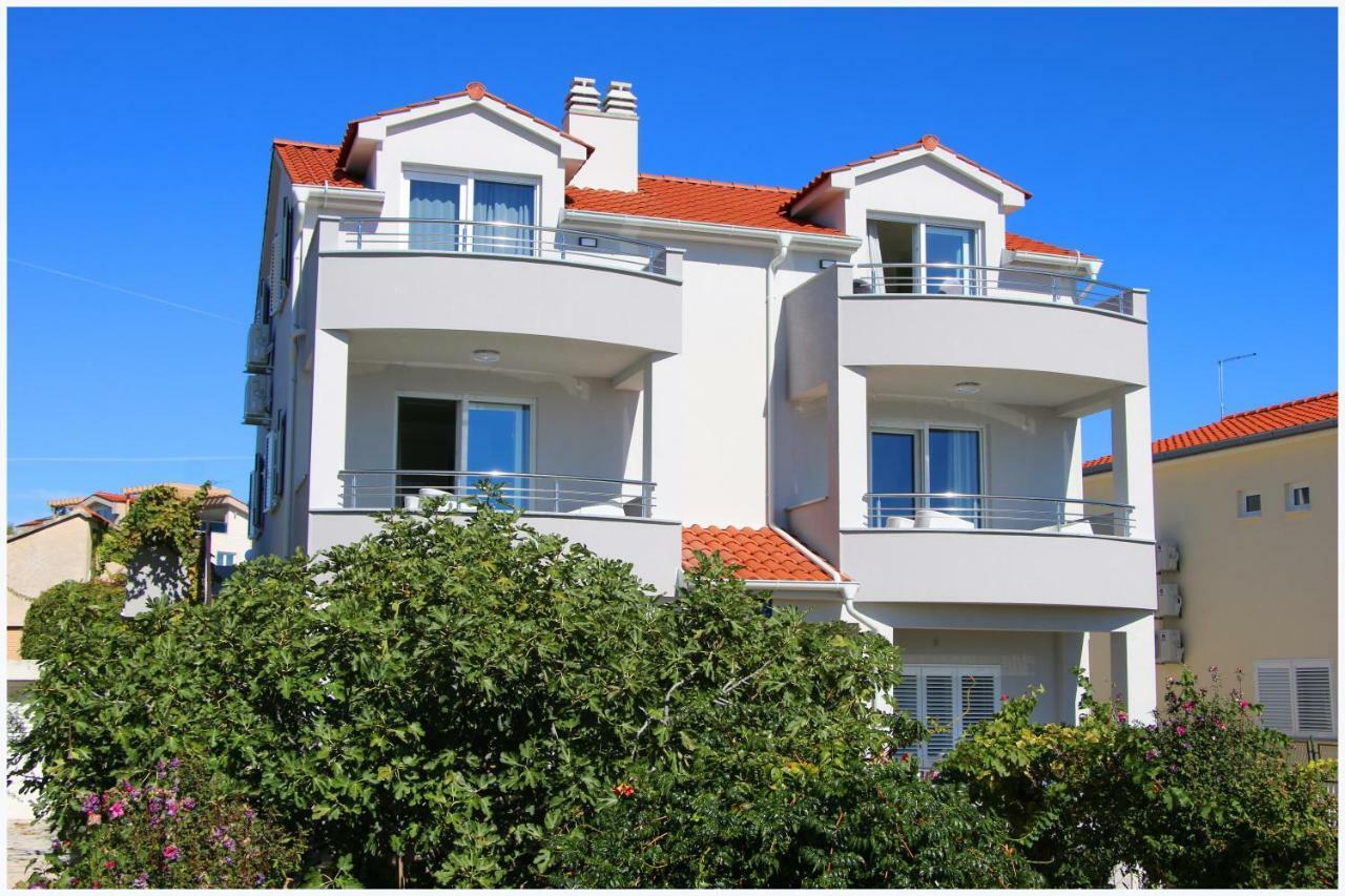 Apartments Up&Up Rogoznica  Luaran gambar